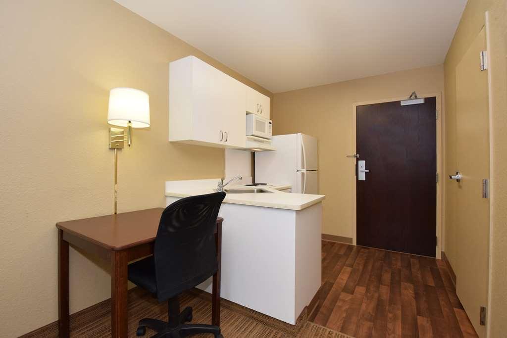 Extended Stay America Select Suites - Detroit - Roseville Zimmer foto