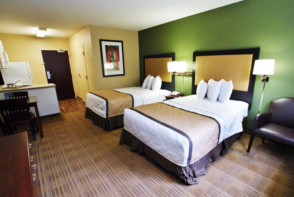 Extended Stay America Select Suites - Detroit - Roseville Exterior foto